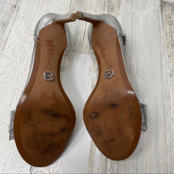 MICHAEL Michael Kors open toe sandal heels with silver sequin bow - 6.5M - Picture 8 of 9